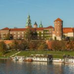 1 krakow wawel castle cathedral guided tour Krakow: Wawel Castle & Cathedral Guided Tour