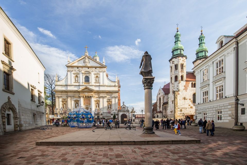 1 krakow wawel cathedral guided tour with ticket Krakow: Wawel Cathedral Guided Tour With Ticket