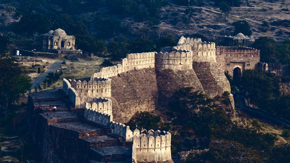 1 kumbhalgarh ranakpur day tour from udaipur 2 Kumbhalgarh & Ranakpur Day Tour From Udaipur