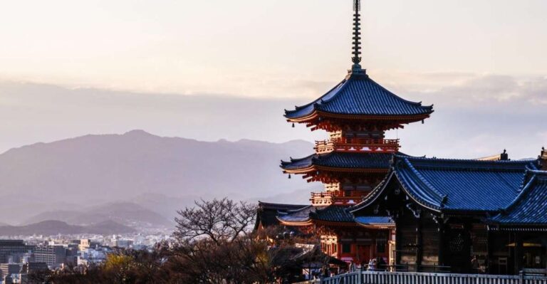 Kyoto: Historic Higashiyama Walking Tour