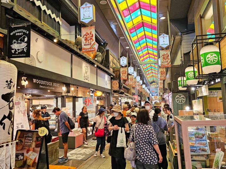 Kyoto: Nishiki Market and Depachika Food Tour With a Local