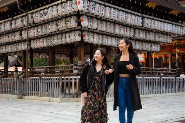 Kyoto: Photo Shoot With a Private Vacation Photographer