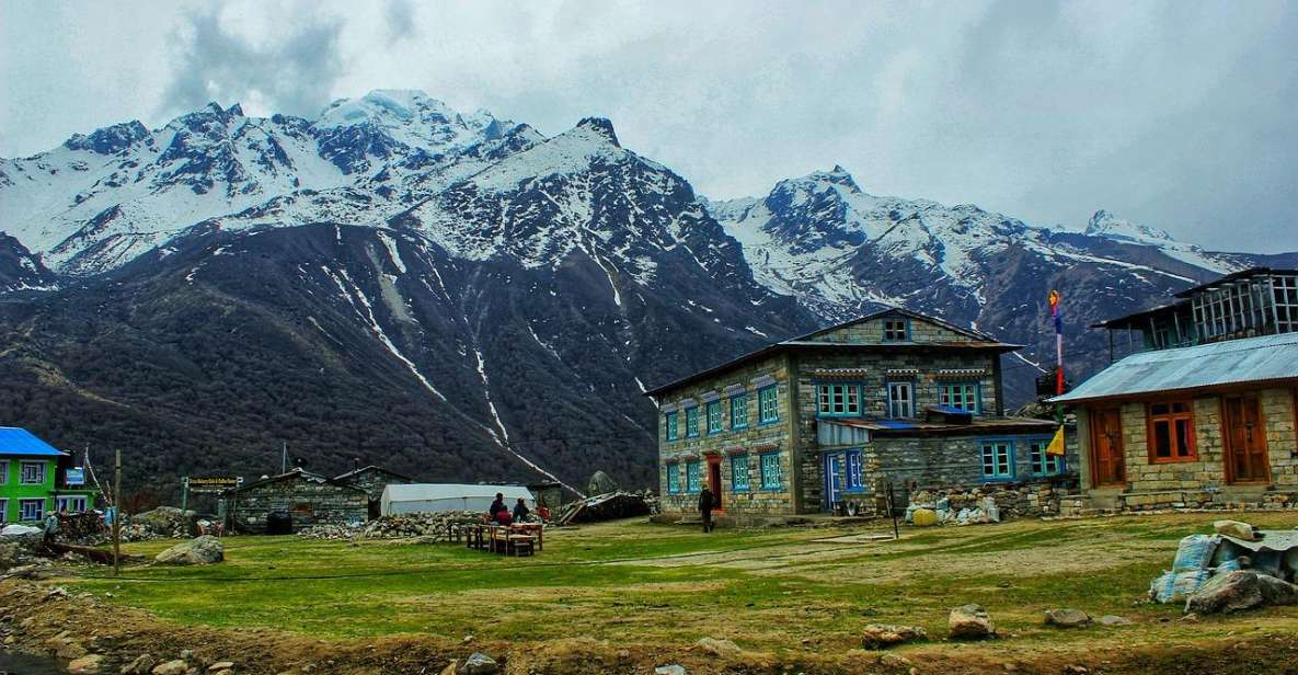 1 langtang valley trek 2 Langtang Valley Trek