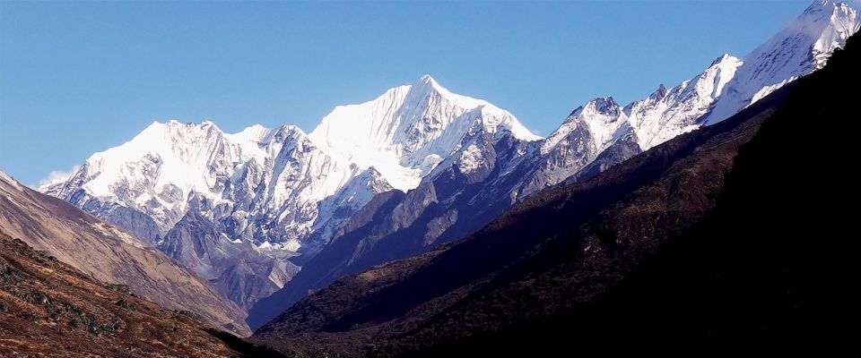 1 langtang valley trek 4 Langtang Valley Trek