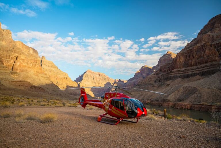 Las Vegas: Grand Canyon Helicopter Landing Tour