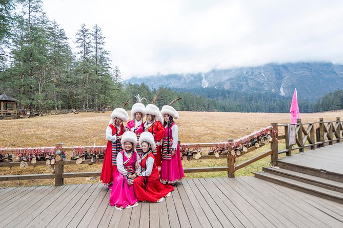 Lijiang Private Tour: Jade Dragon Snow Mountain, Baisha and Longquan Village