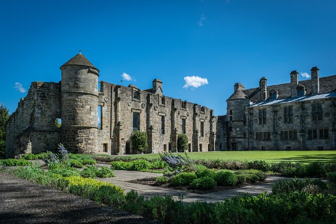 Lindores Distillery and Falkland Palace Private Luxury Day Tour