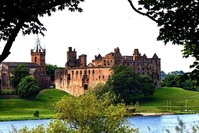 Linlithgow Palace, Blackness &Stirling Castle Luxury Private Tour