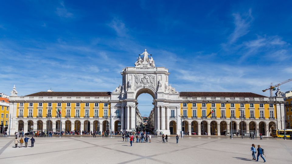 Lisbon 3-Hour Sightseeing Tour by Tuk Tuk