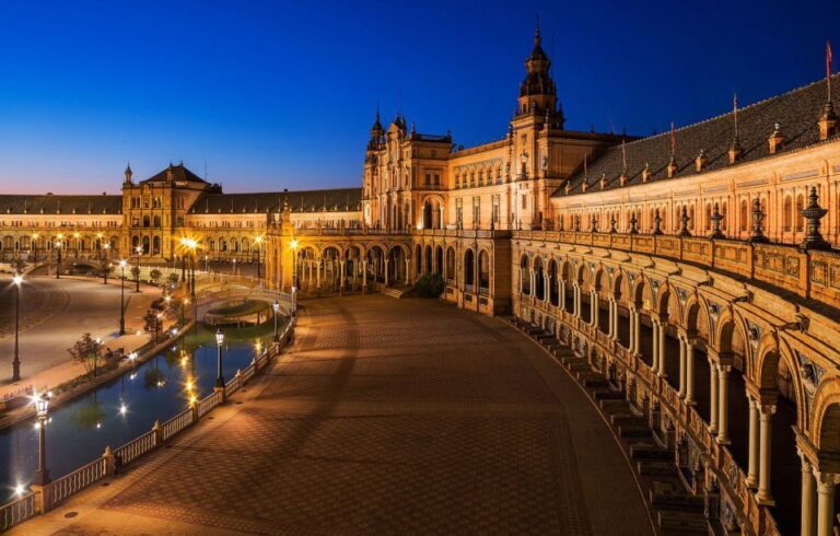 Lisbon: One-Way Private Transfer To/From Seville