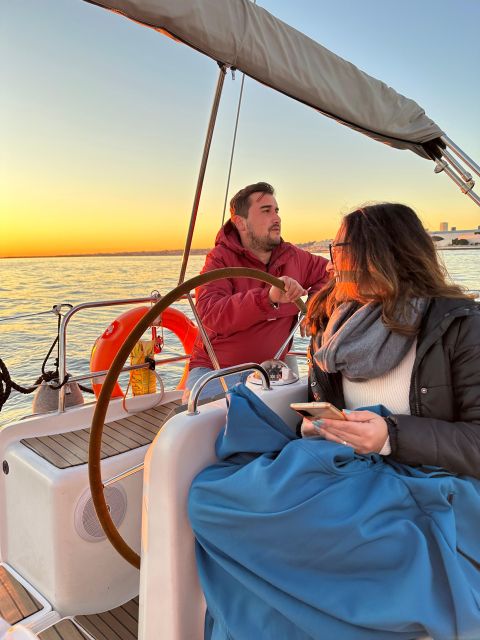 Lisbon: Romantic Sunset Cruise With Wine & Portuguese Tapas