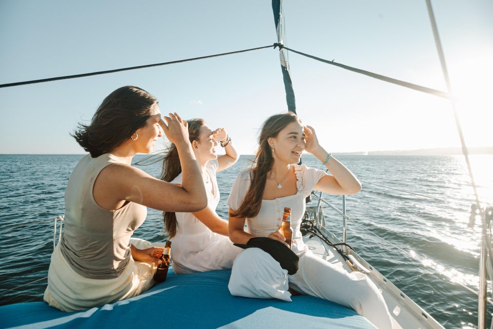 Lisbon: Sailboat Sightseeing on the Tagus River