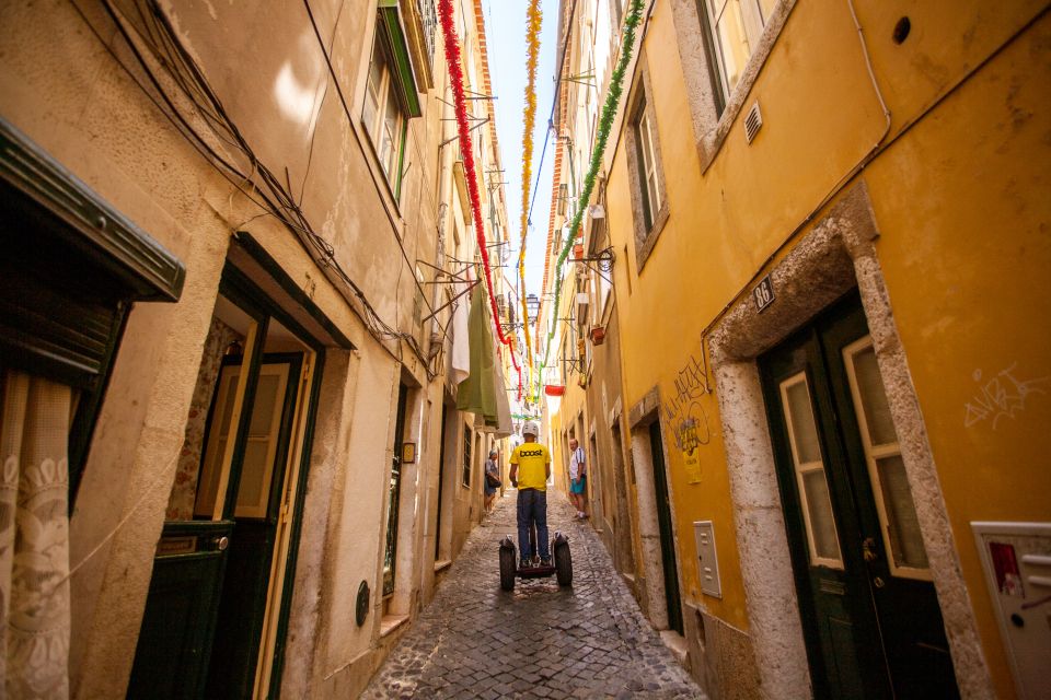 Lisbon: Segway Medieval Tour of Alfama and Mouraria