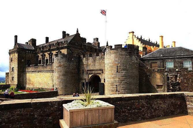 Loch Lomond, Dumbarton and Stirling Castle, Luxury Private Tour