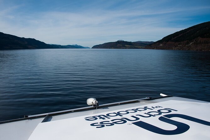 Loch Ness and Caledonian Canal 2.5 Hour Cruise From Dochgarroch