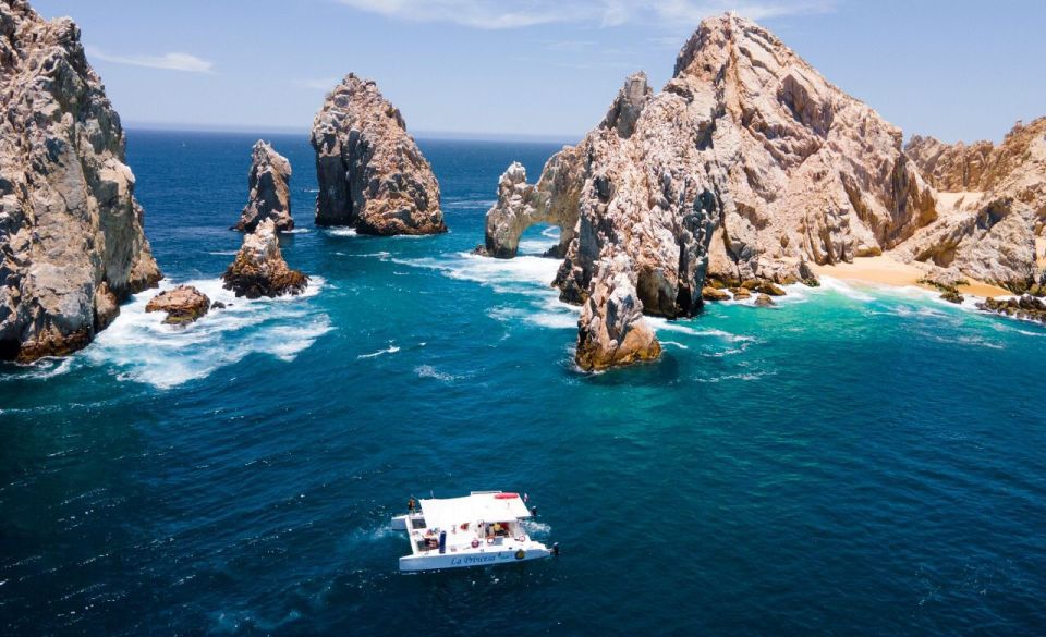 1 los cabos sunset cruise with open bar and snacks Los Cabos: Sunset Cruise With Open Bar and Snacks