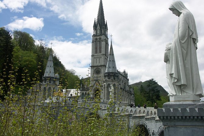 LOURDES : COME for a DAY – Private DAY-Trip From PARIS by High Speed Train