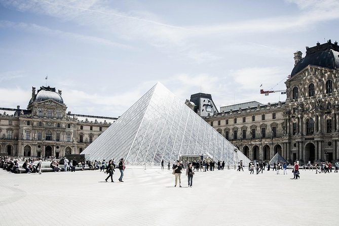Louvre Museum Guided Tour Options With Entry Ticket