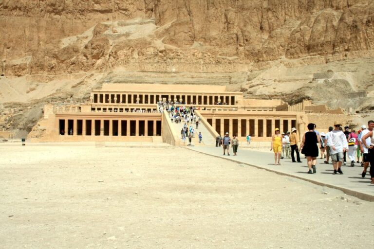 Luxor: Hatshepsut, Valley of Kings and Felucca Ride, Guide