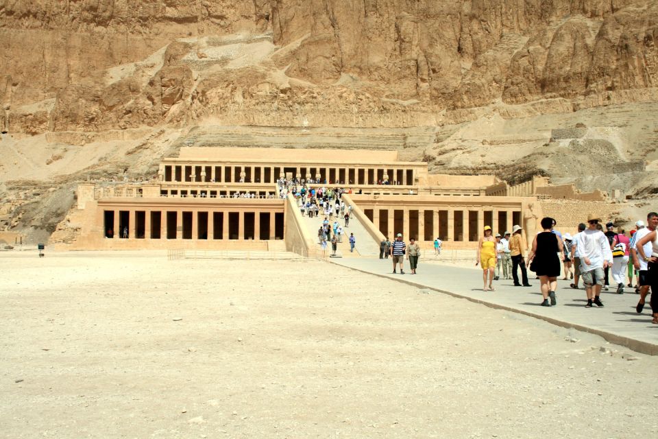 1 luxor hatshepsut valley of kings and felucca ride guide Luxor: Hatshepsut, Valley of Kings and Felucca Ride, Guide