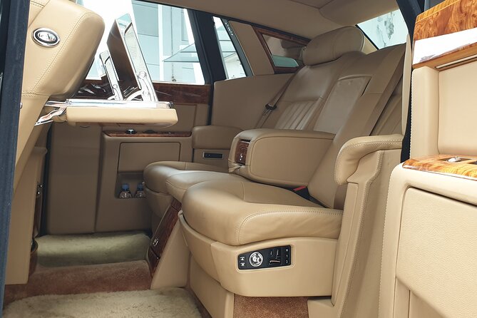 1 luxury limousine service Luxury Limousine Service