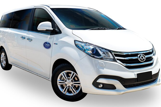 1 luxury van private transfer cairns airport palm cove Luxury Van, Private Transfer, Cairns Airport - Palm Cove.