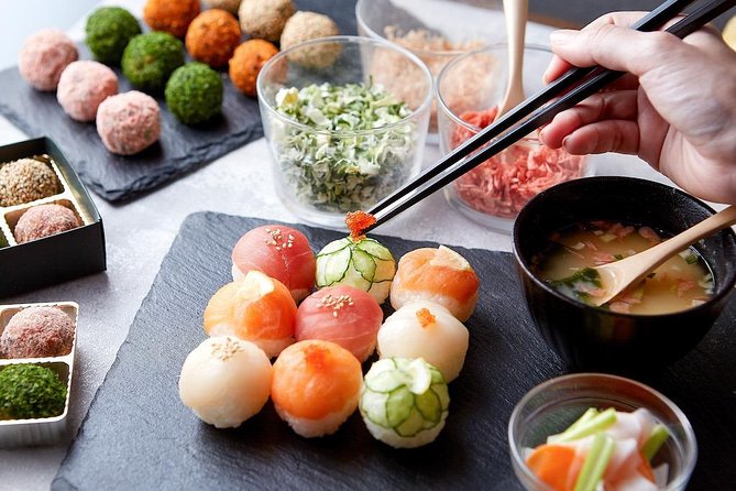 Maki Sushi (Roll Sushi) ＆Temari Sushi Making Class in Tokyo