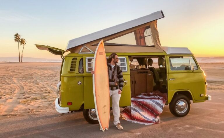 Malibu Beach: Surf Tour in a Vintage VW Van