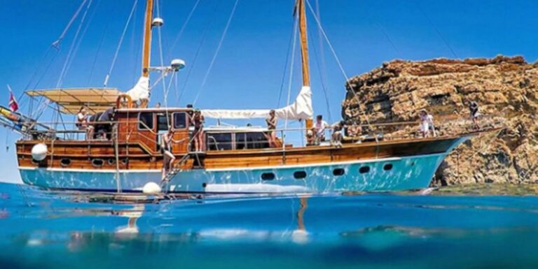 Malta: Turkish Gulet Private Full Day Cruise
