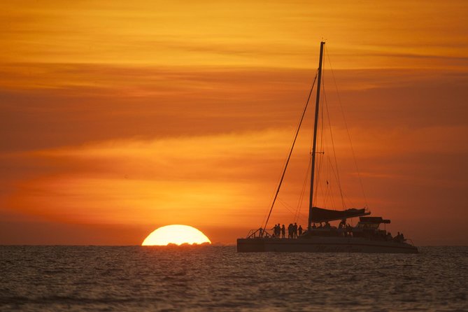 1 marlin del rey catamaran snorkel sunset cruise from tamarindo or playas del coco Marlin Del Rey Catamaran Snorkel Sunset Cruise From Tamarindo or Playas Del Coco