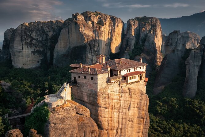 1 meteora 2 days by train from thessaloniki including 2 guided meteora tours daily METEORA - 2 Days by Train From Thessaloniki - Including 2 Guided METEORA Tours - Daily