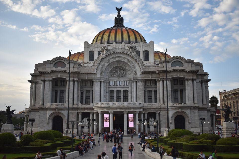 1 mexico city mexican folklore ballet Mexico City: Mexican Folklore Ballet