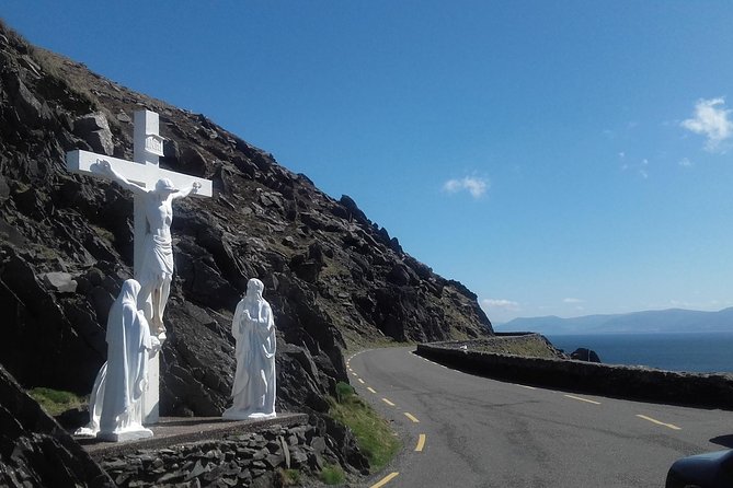 Mini Bus Tour of Dingle Peninsula & Slea Head