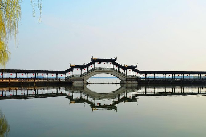 Mini Group: One-Day Zhouzhuang and Jinxi Water Town Tour