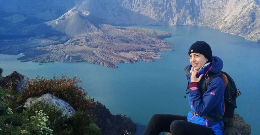 Mount Rinjani 2-Day Trek to Senaru Crater Rim