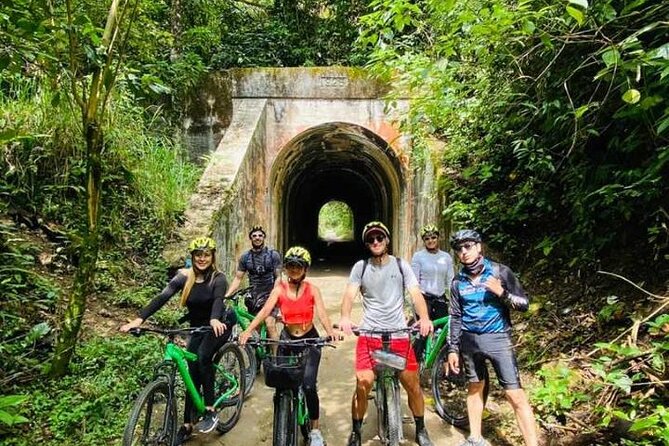 Mountain Bike Tour With Coffee and Lunch in Antioquias Beautiful Landscapes