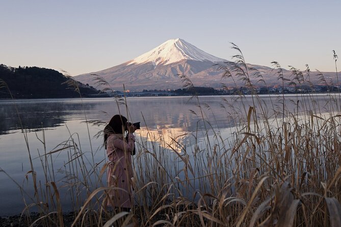 Mt. Fuji and Lake Kawaguchi Day Trip With Private Car