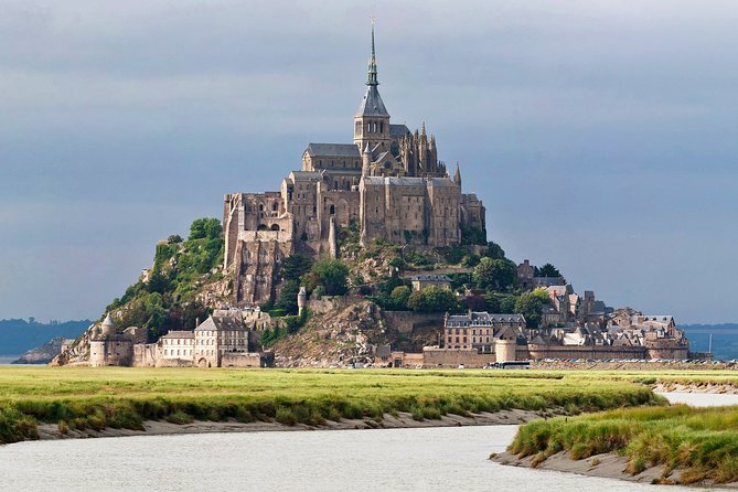 Mt St. Michel Private Tour With Abbey Tickets and Tour Guide