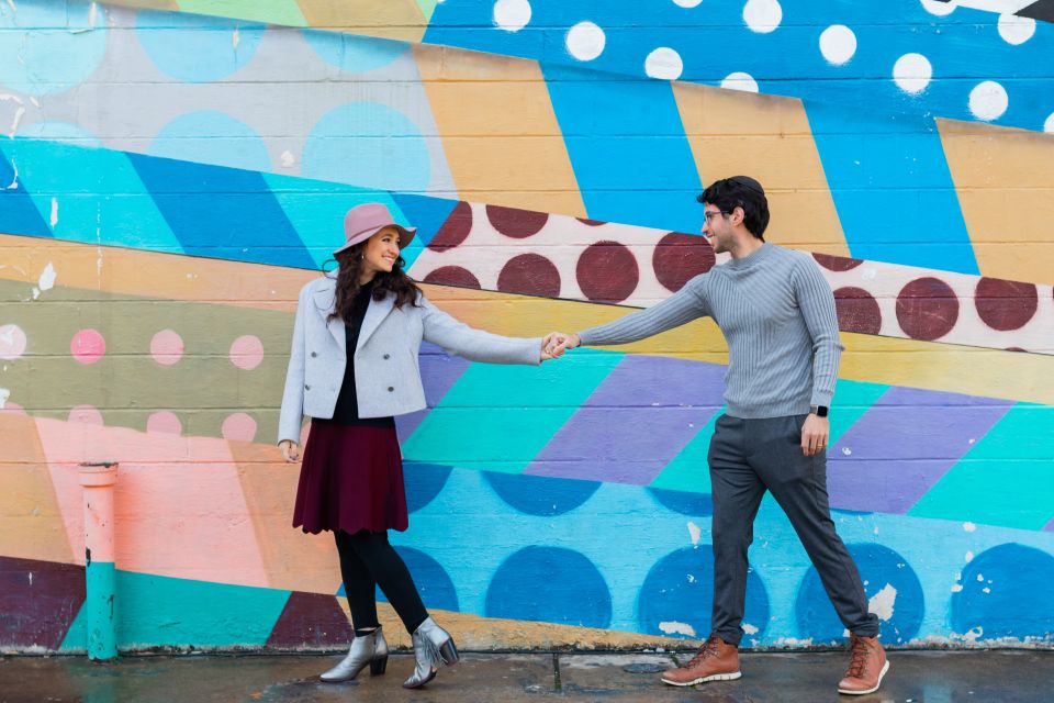 Nashville: Romantic Couples Photoshoot With Champagne