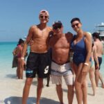1 nassau swimming pigs private boat tour up to 7 persons Nassau: Swimming Pigs Private Boat Tour - Up to 7 Persons