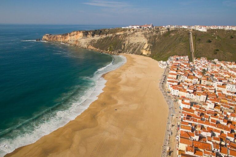 Nazaré Private Transfer:To/From the Lisbon Airport