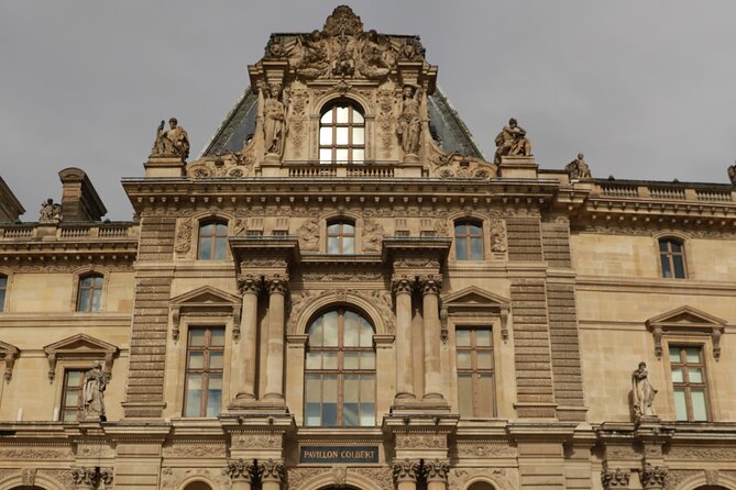 Neoclassical Paris Architecture 2-Hour Private Walking Tour