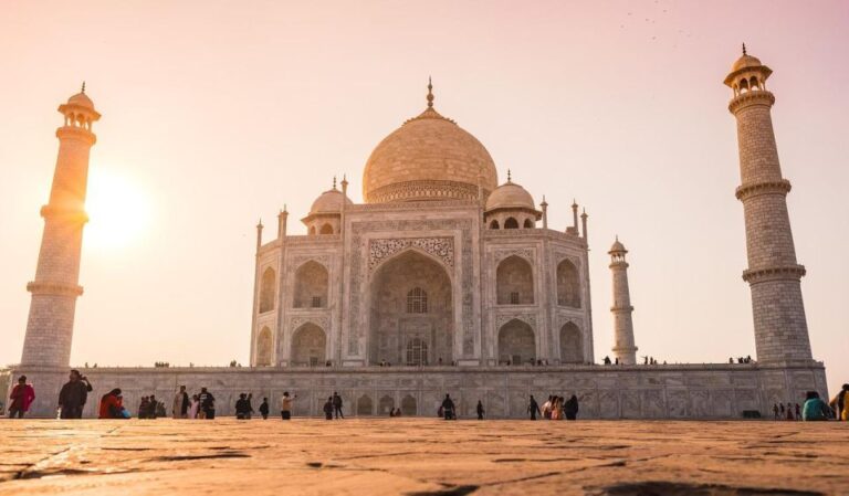 New Delhi: 3-Day Private Golden Triangle Tour With Lodging