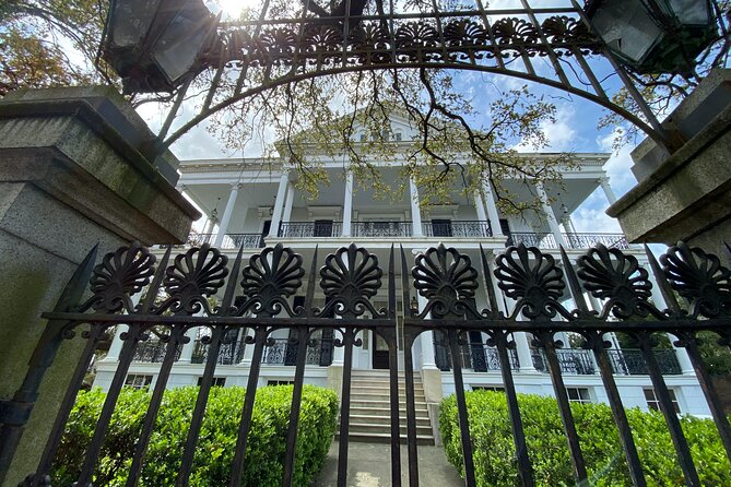 New Orleans Garden District Tour