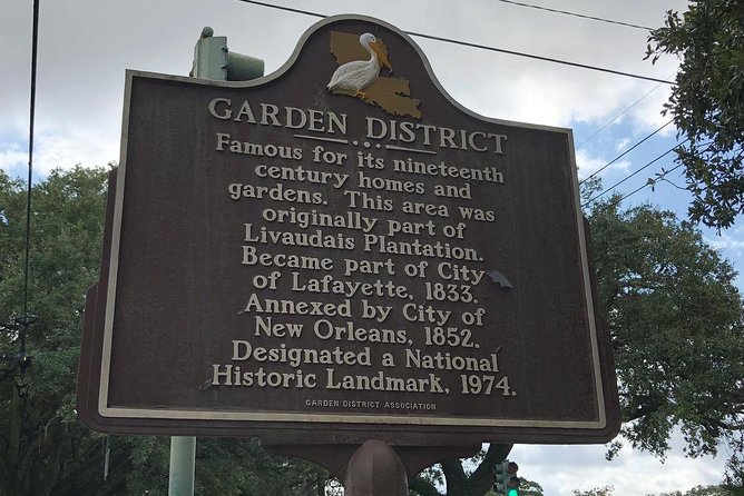 New Orleans Homes of the Rich and Famous Tour of the Garden District