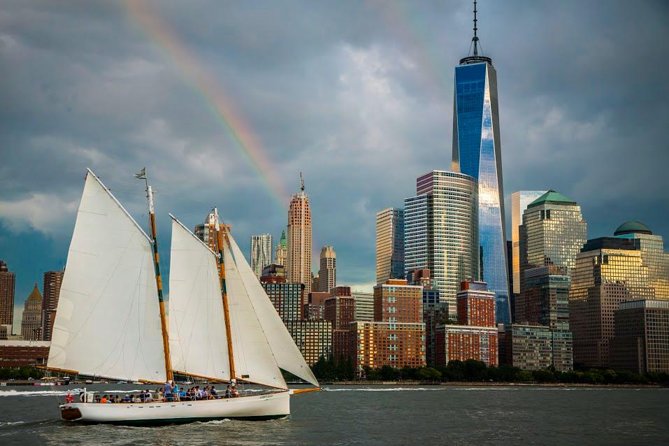 New York City Sailboat Day Cruise to the Statue of Liberty