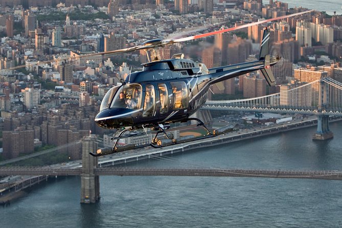 New York Helicopter Tour: Manhattan Highlights