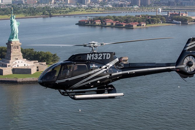 1 new york helicopter tour ultimate manhattan sightseeing New York Helicopter Tour: Ultimate Manhattan Sightseeing