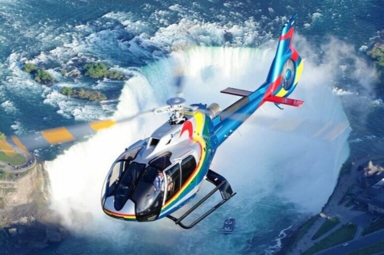 Niagara Falls:Private Half Day Tour With Boat and Helicopter