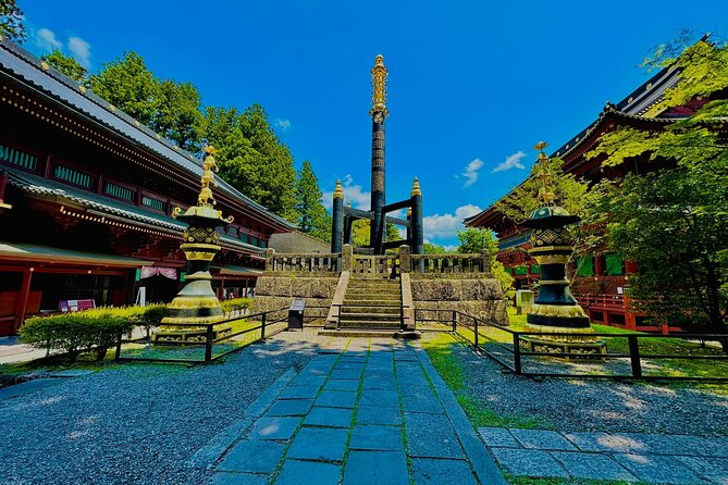 Nikko Toshogu Shrine & Ashikaga Flowers Park 1.Day Pvt. Tour